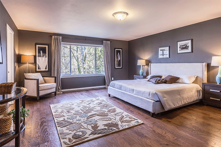 Bedroom: Carpet or Hardwood Flooring